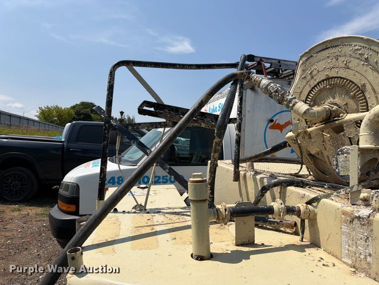 image for item YA4351 1991 Finn T90 hydroseeder