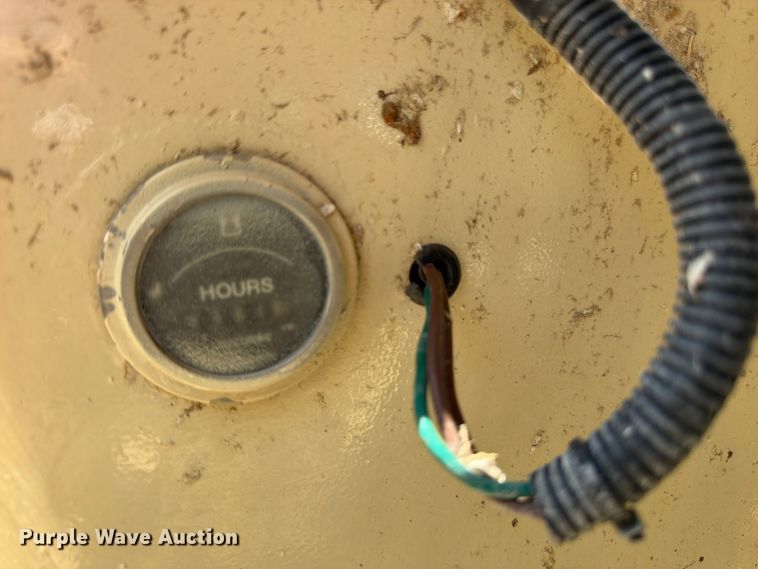 image for item YA4351 1991 Finn T90 hydroseeder