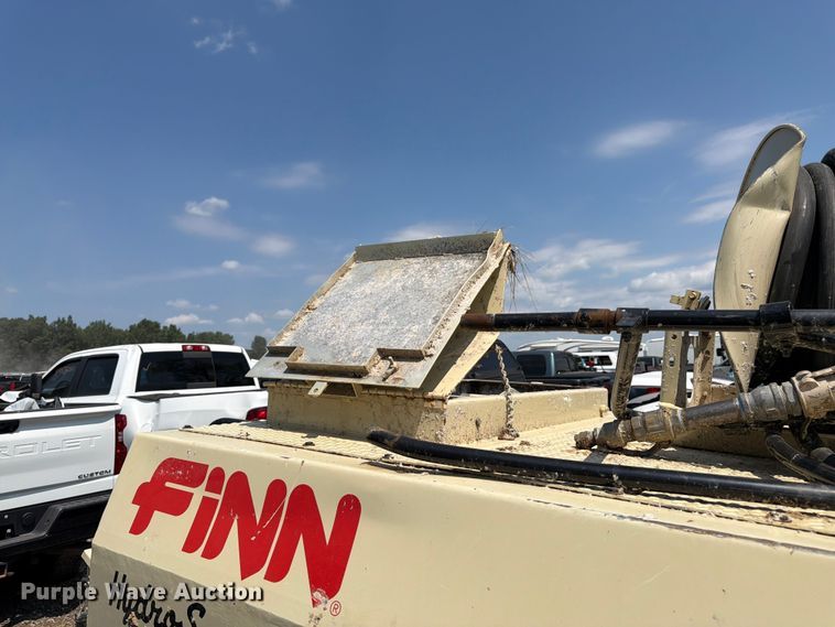 image for item YA4351 1991 Finn T90 hydroseeder