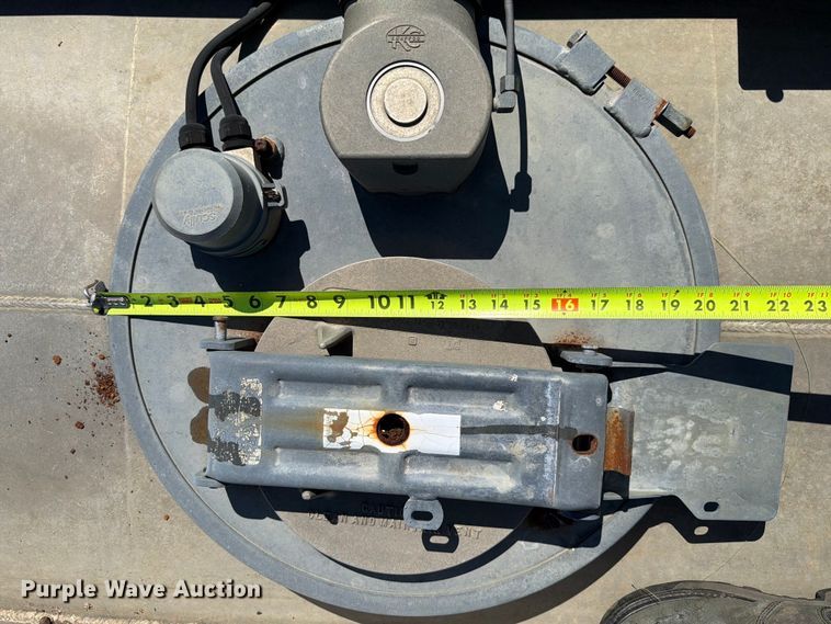image for item DQ0075 1996 Beall BAST-30-2-SB tank trailer