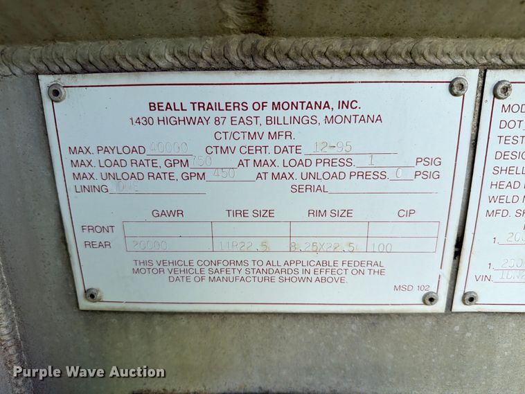 image for item DQ0075 1996 Beall BAST-30-2-SB tank trailer