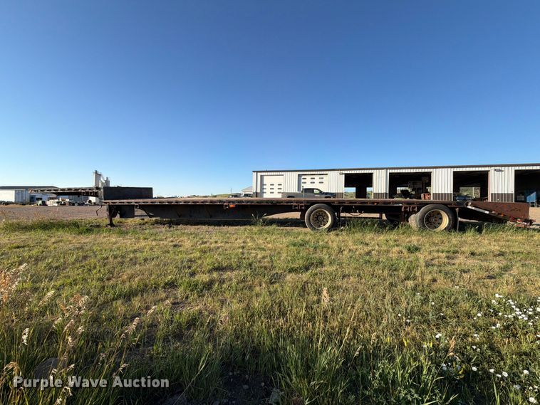 image for item DQ0080 1998 JET Drop deck drop deck equipment trailer
