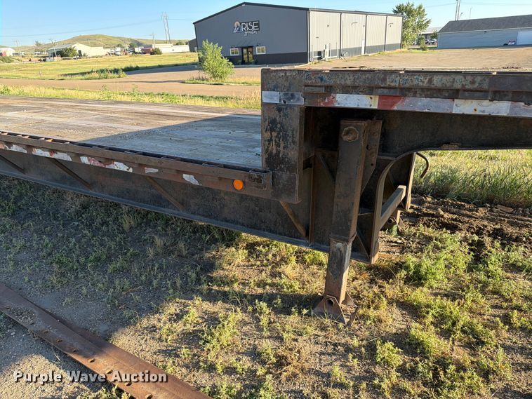 image for item DQ0080 1998 JET Drop deck drop deck equipment trailer