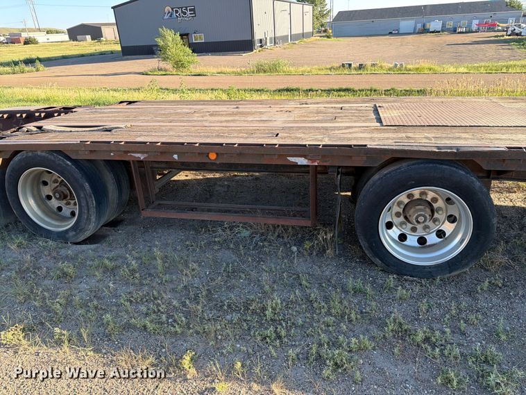 image for item DQ0080 1998 JET Drop deck drop deck equipment trailer