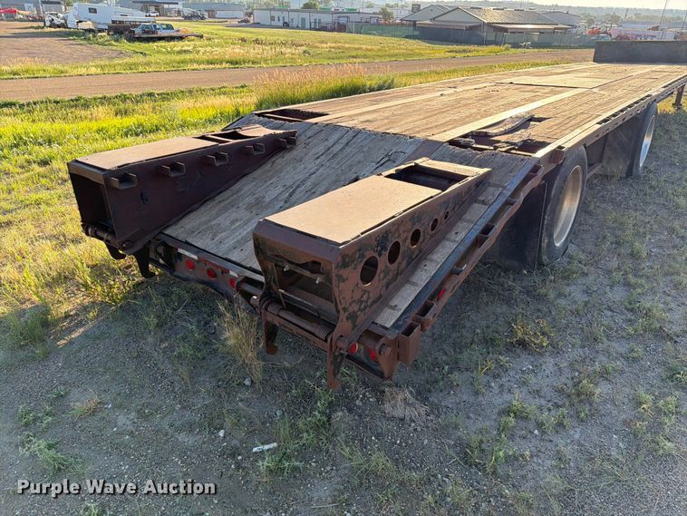 image for item DQ0080 1998 JET Drop deck drop deck equipment trailer
