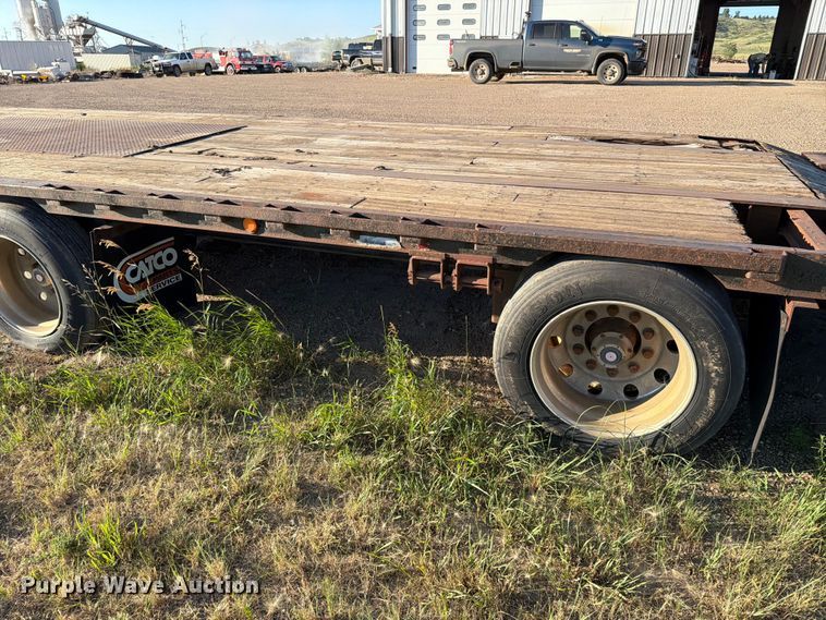 image for item DQ0080 1998 JET Drop deck drop deck equipment trailer
