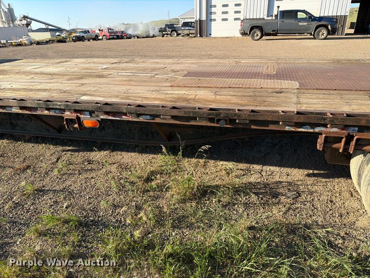 image for item DQ0080 1998 JET Drop deck drop deck equipment trailer