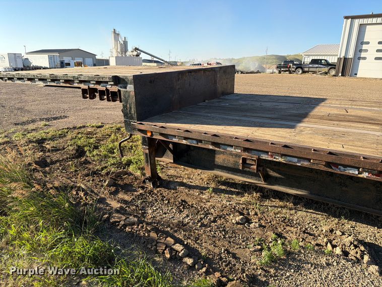 image for item DQ0080 1998 JET Drop deck drop deck equipment trailer