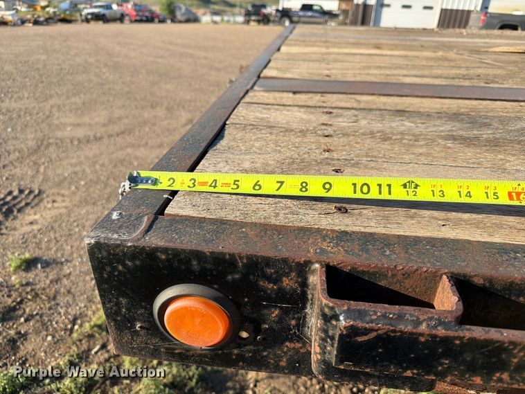 image for item DQ0080 1998 JET Drop deck drop deck equipment trailer