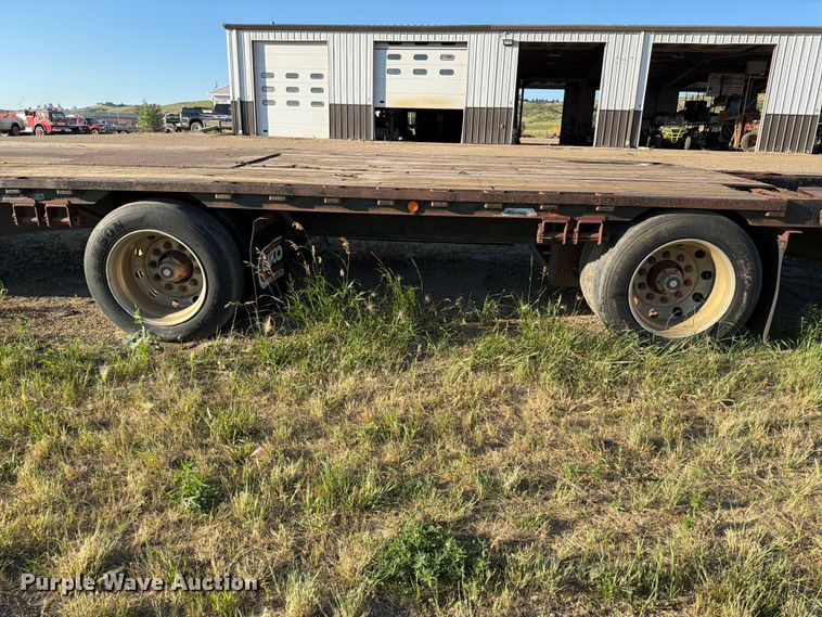 image for item DQ0080 1998 JET Drop deck drop deck equipment trailer