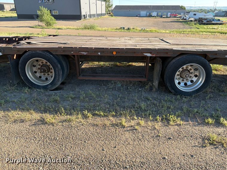 image for item DQ0080 1998 JET Drop deck drop deck equipment trailer