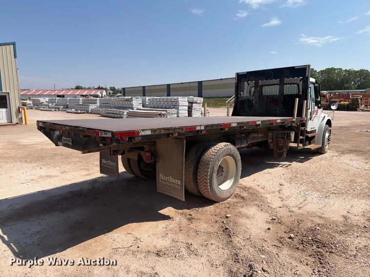 image for item DQ0082 2020 Freightliner Business Class M2 flatbed truck