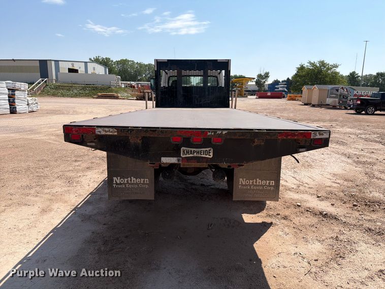 image for item DQ0082 2020 Freightliner Business Class M2 flatbed truck
