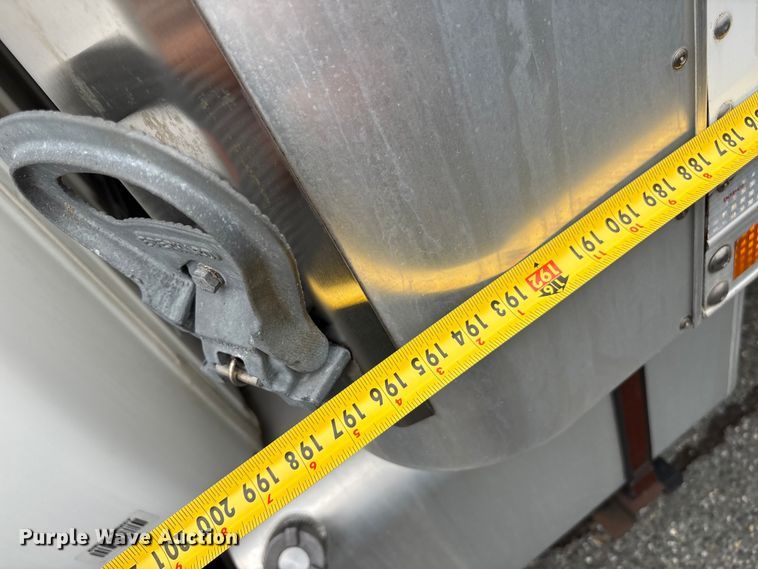 image for item DT2911 2017 Hino 268 refrigerated truck