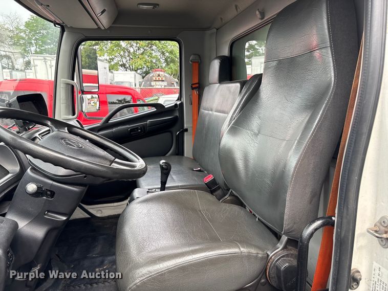 image for item DT2911 2017 Hino 268 refrigerated truck