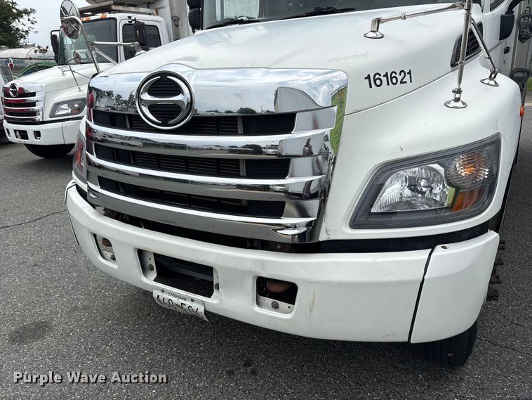 image for item DT2912 2016 Hino 268 refrigerated truck