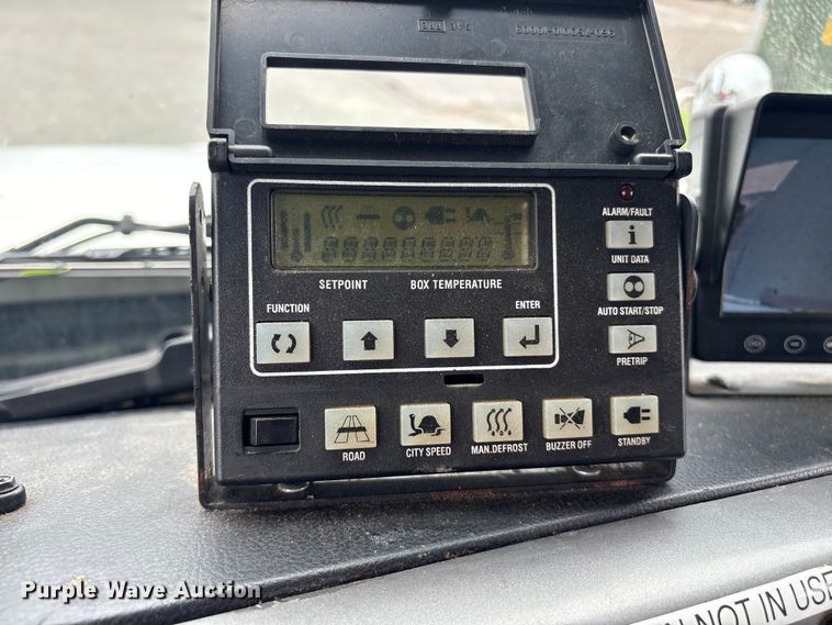 image for item DT2912 2016 Hino 268 refrigerated truck