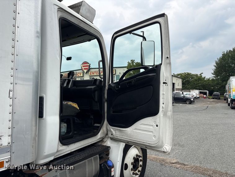 image for item DT2912 2016 Hino 268 refrigerated truck
