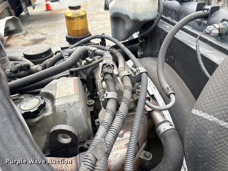 image for item DT2912 2016 Hino 268 refrigerated truck