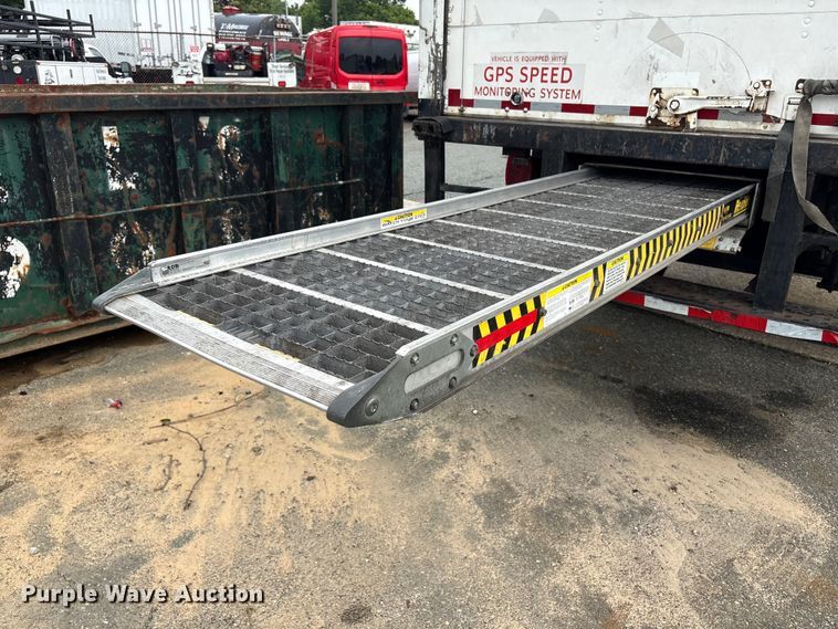 image for item DT2914 2017 Hino 268 refrigerated truck