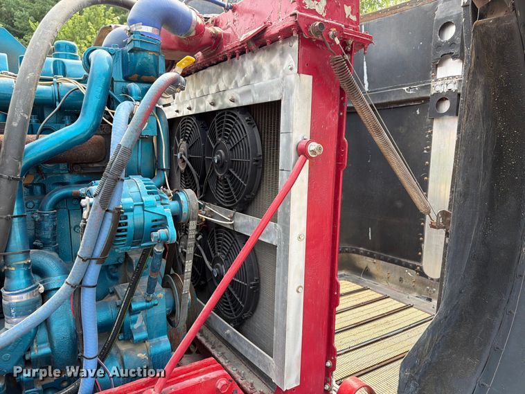 image for item DV2053 1980 Peterbilt 359 truck cab and chassis