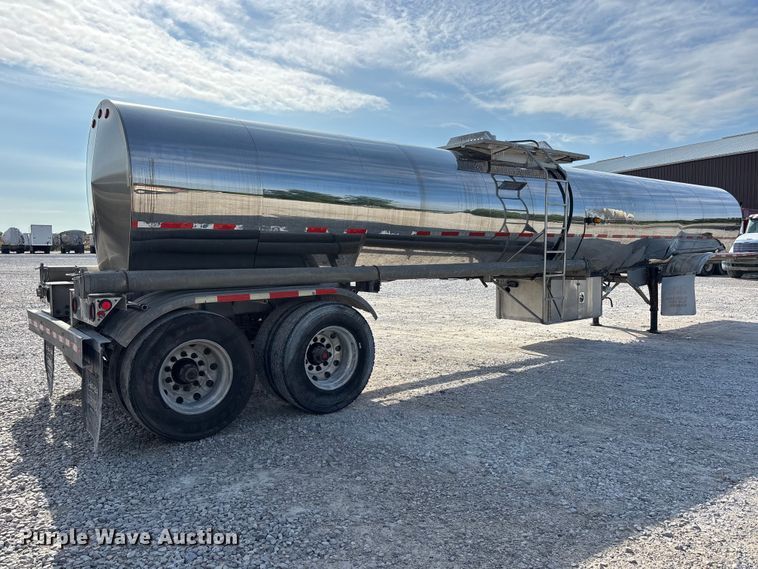 image for item DV4392 1992 Polar Tank Trailer, Inc. tank trailer