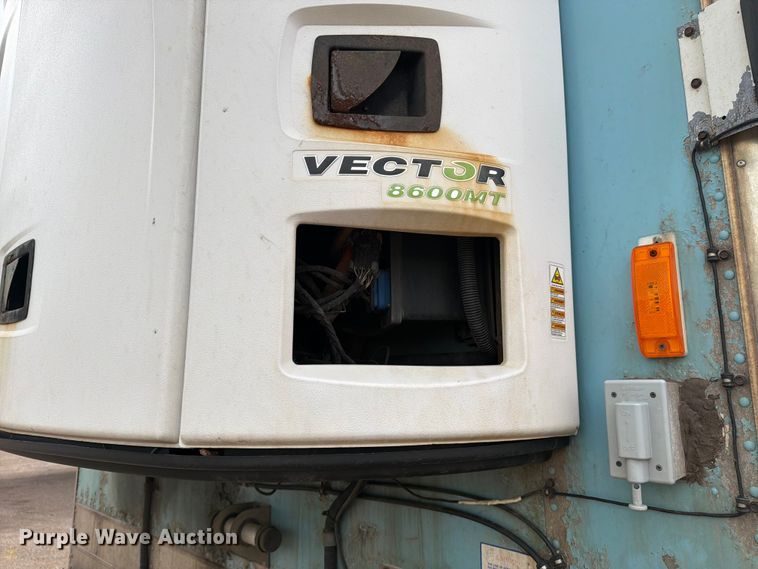 image for item DV8514 2015 Kidron 15P00340 refrigerated van trailer