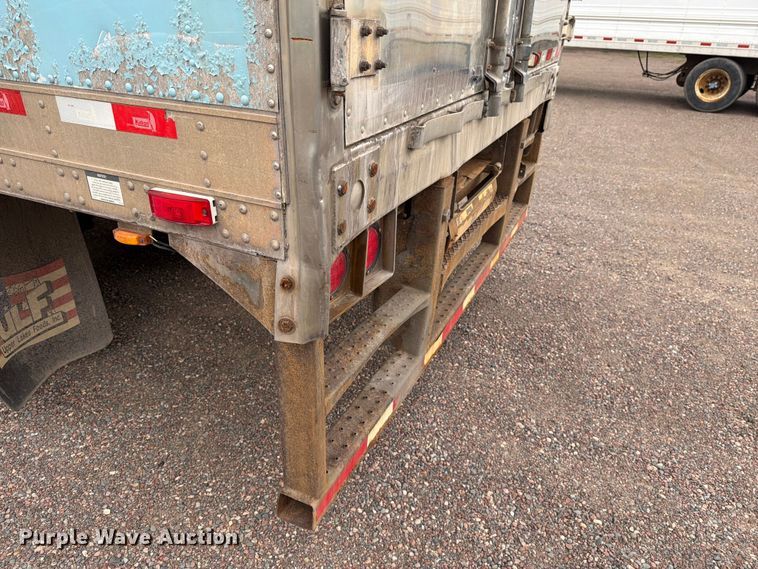 image for item DV8514 2015 Kidron 15P00340 refrigerated van trailer