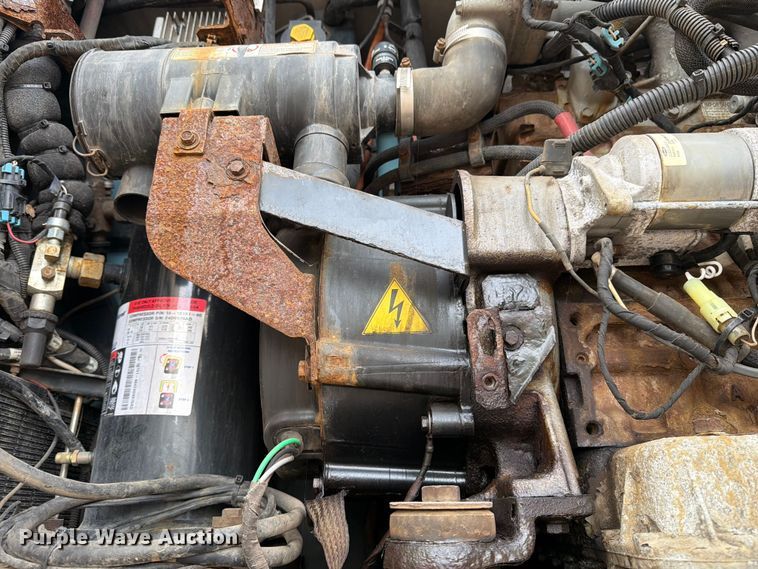 image for item DV8514 2015 Kidron 15P00340 refrigerated van trailer