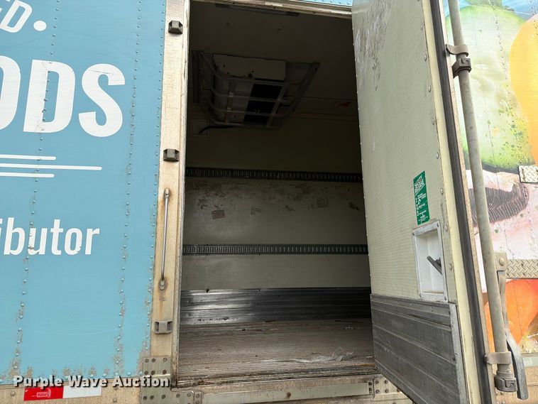 image for item DV8515 2015 Kidron 15P00339 refrigerated van trailer