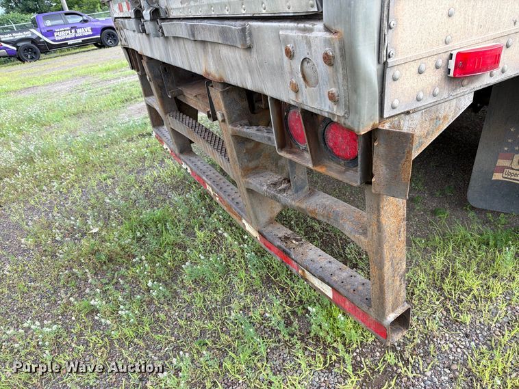 image for item DV8515 2015 Kidron 15P00339 refrigerated van trailer