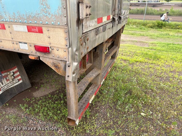 image for item DV8515 2015 Kidron 15P00339 refrigerated van trailer