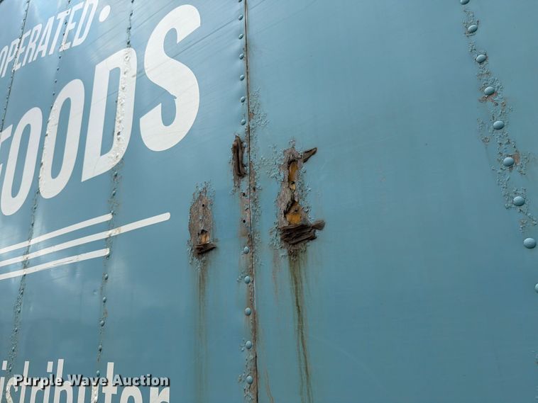 image for item DV8515 2015 Kidron 15P00339 refrigerated van trailer