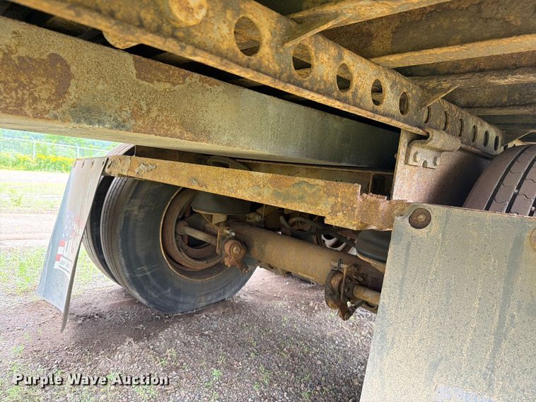 image for item DV8515 2015 Kidron 15P00339 refrigerated van trailer