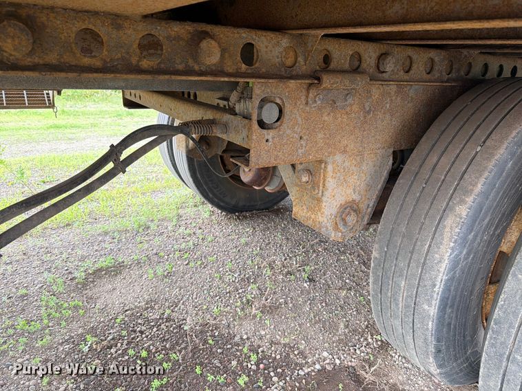 image for item DV8515 2015 Kidron 15P00339 refrigerated van trailer