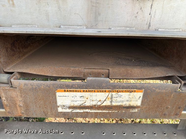 image for item DV8519 1984 Great Dane Trailers refrigerated van trailer