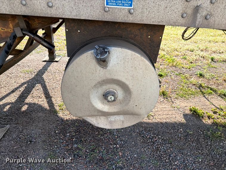 image for item DV8519 1984 Great Dane Trailers refrigerated van trailer