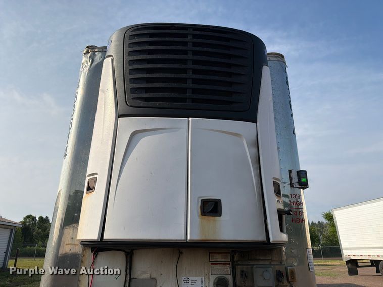 image for item DV8519 1984 Great Dane Trailers refrigerated van trailer