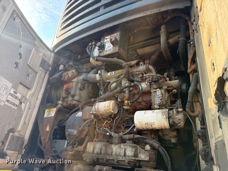 image for item DV8519 1984 Great Dane Trailers refrigerated van trailer