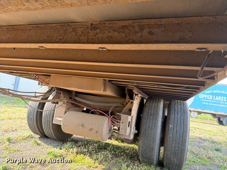 image for item DV8519 1984 Great Dane Trailers refrigerated van trailer