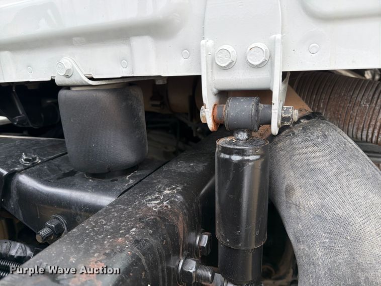 image for item DV8541 2022 Western Star 49X Chassis semi truck