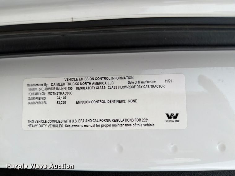 image for item DV8541 2022 Western Star 49X Chassis semi truck