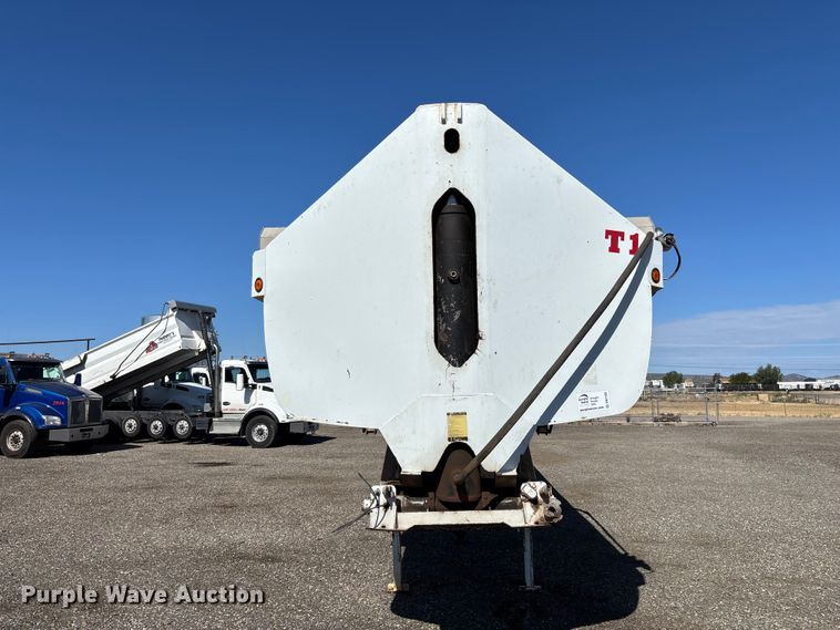 image for item DW1283 2007 Clement Starlite AR end dump trailer