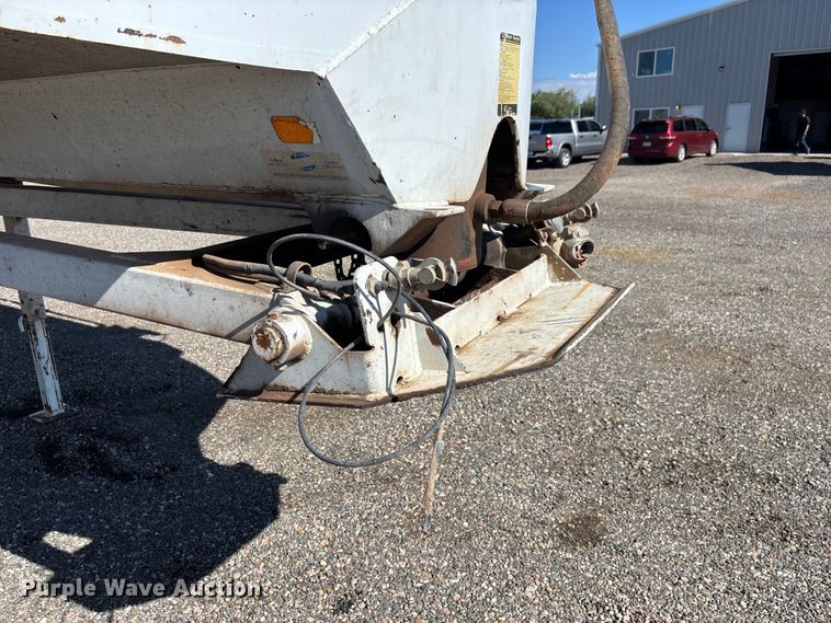 image for item DW1283 2007 Clement Starlite AR end dump trailer