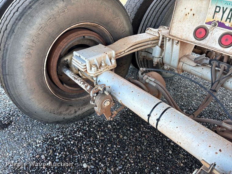 image for item DW1283 2007 Clement Starlite AR end dump trailer