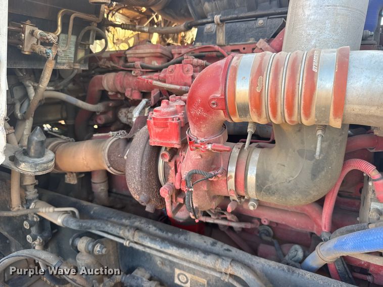 image for item DY3079 2020 Kenworth T800 semi truck