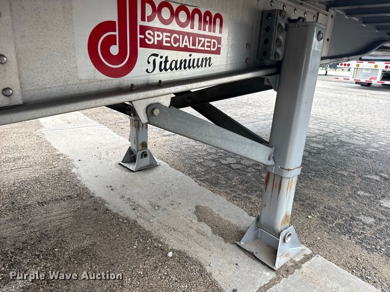 image for item DY3130 2025 Doonan Specialized Trailer 532BBLNTTQKZH flatbed trailer