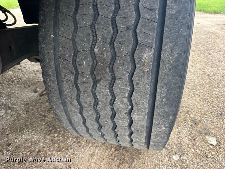 image for item DY3130 2025 Doonan Specialized Trailer 532BBLNTTQKZH flatbed trailer