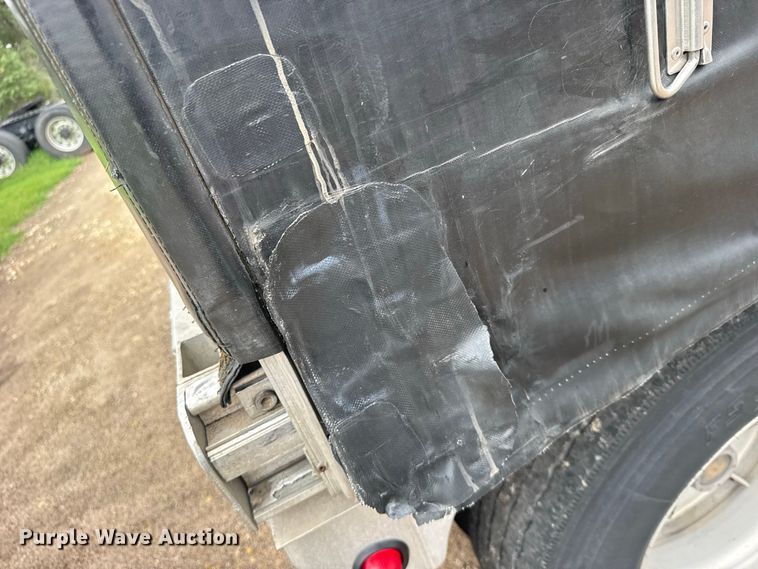 image for item DY3132 2016 MAC Trailer Manufacturing TNAR48AF flatbed trailer