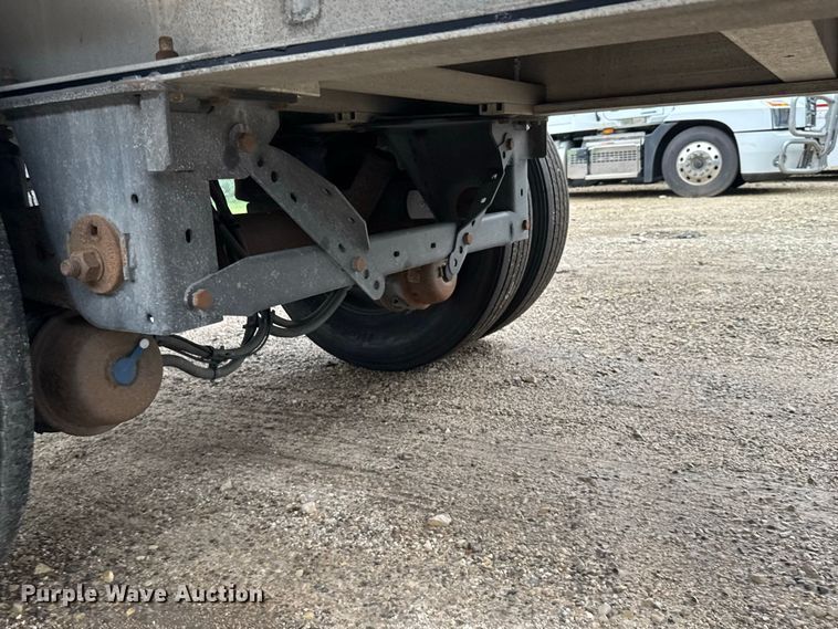 image for item DY3132 2016 MAC Trailer Manufacturing TNAR48AF flatbed trailer